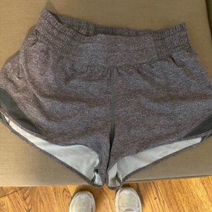 hotty hot short - high-rise - 2.5 inseam